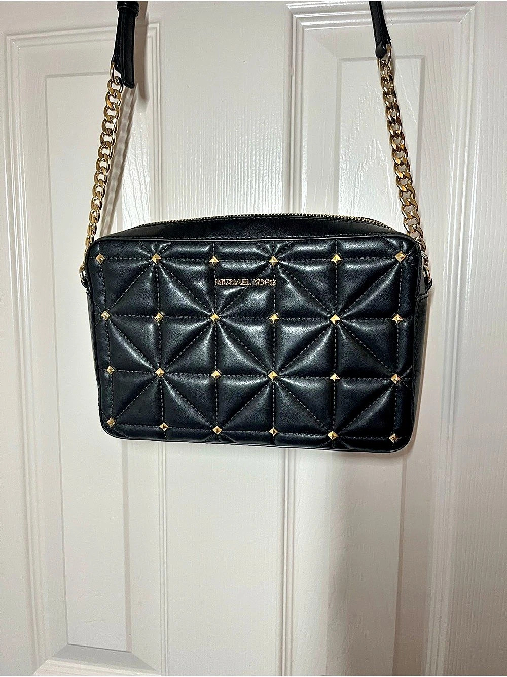 Michael Kors Jet Set Medium Studded Quilted Leather Purse  Black